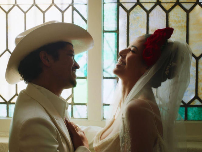 Bruno Mars - "Risk It All"