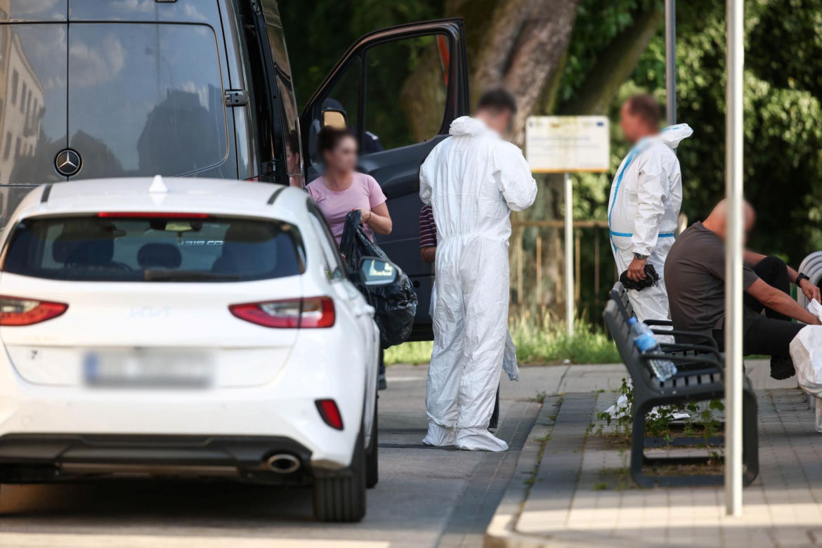 Cztery ciała w mieszkaniu! Wśród zmarłych zaledwie 8-dniowe dziecko