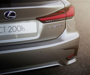 Lexus CT200h lifting 2018
