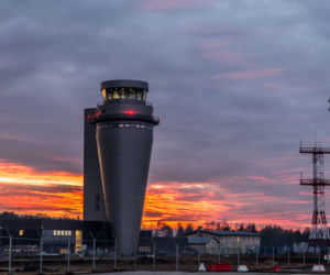 Katowice Airport: Tak wygląda nowa wieża kontroli lotów w Pyrzowicach [ZDJĘCIA]