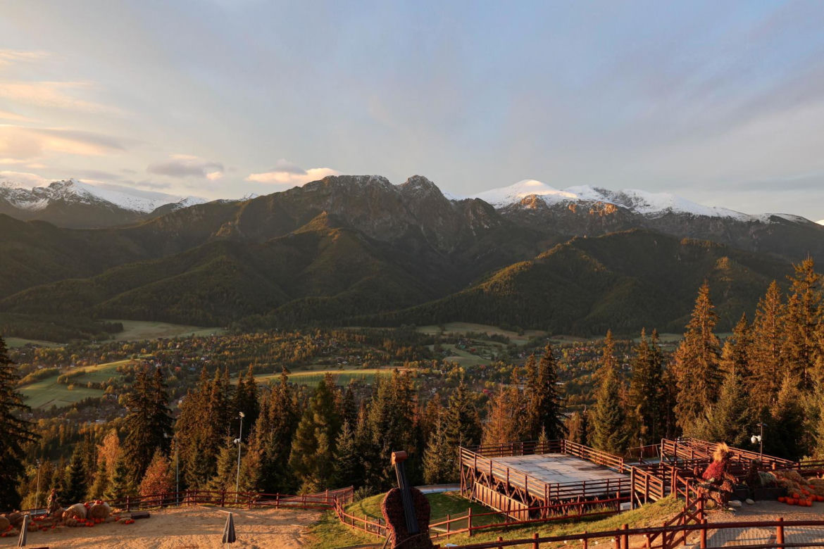 Widok na Tatry po opadach śniegu