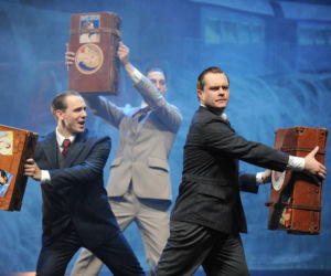 Bodo. Eugeniusz Bodo (Tomasz Schuchardt), Karol Hanusz (Eryk Kulm), Witold Roland (Stefan Pawłowski)
