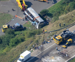 Wypadek polskiego autokaru w Niemczech obok Drezna. NIE ŻYJE 9 osób, około 40 rannych