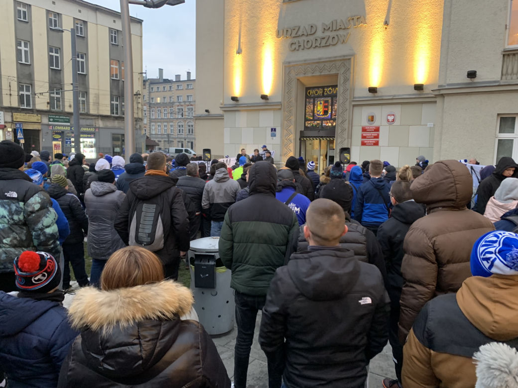 Protest kibiców Ruchu Chorzów w sprawie stadionu 