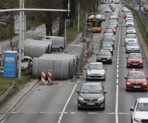 Będzie trudniej wyjechać z Mokotowa. Drogowcy zwężą Wisłostradę!