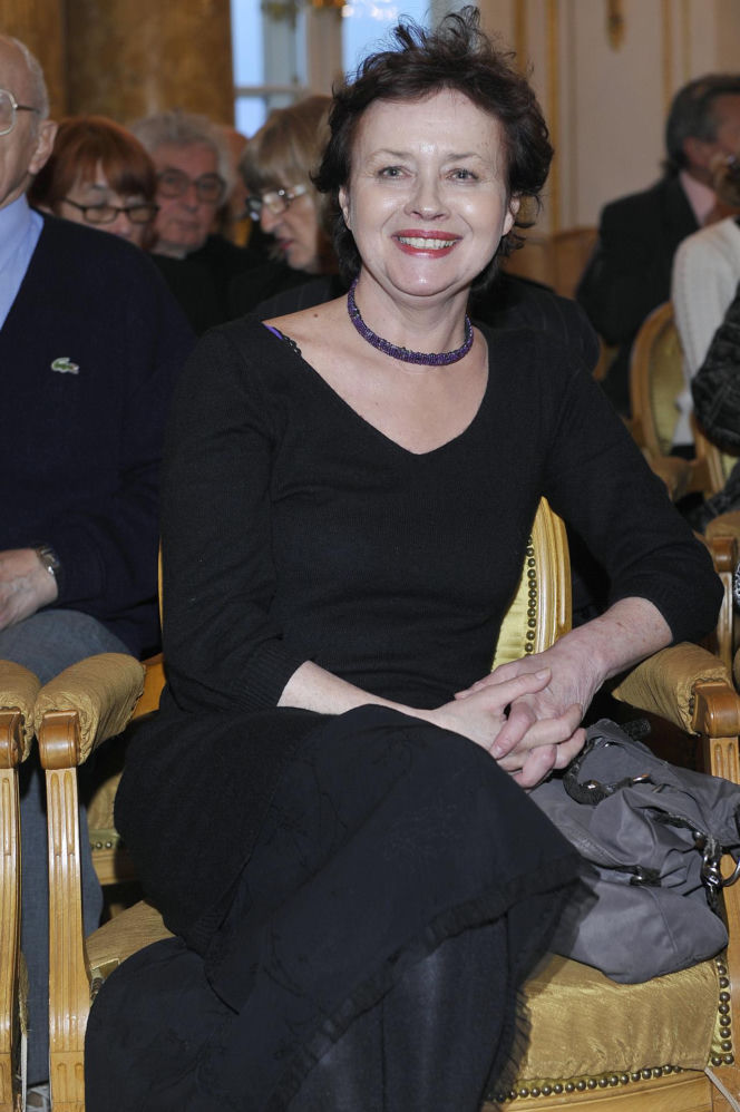 Pamiętacie jej debiut w "Czterdziestolatku"? Tak przez dekady zmieniała się Joanna Szczepkowska