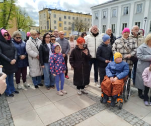 Siedlczanie uczcili minutą ciszy pamięć o zmarłym pośle Łukaszu Litewce