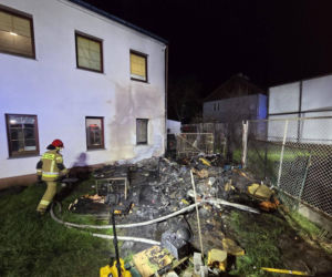 Seria pożarów w Oleśnicy. Nie żyje 69-latek, ogień pojawił się też w cerkwi