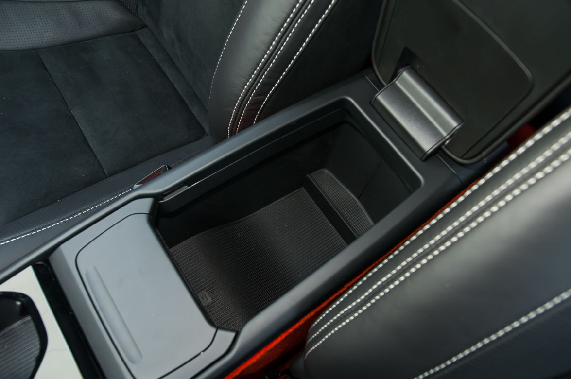 Volvo XC40 D4 190 KM R Design