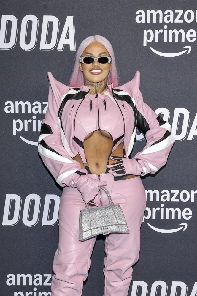 Gwiazdy na premierze "Dody"