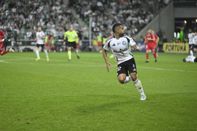 31. kolejka PKO BP Ekstraklasy 2025/2026. Mecz Legia Warszawa - Łódź Widzew