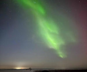 Niesamowite zjawisko nad Świętokrzyskim. Zorza polarna rozświetliła niebo!