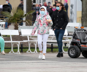 Kasia Cichopek je gofry nad morzem