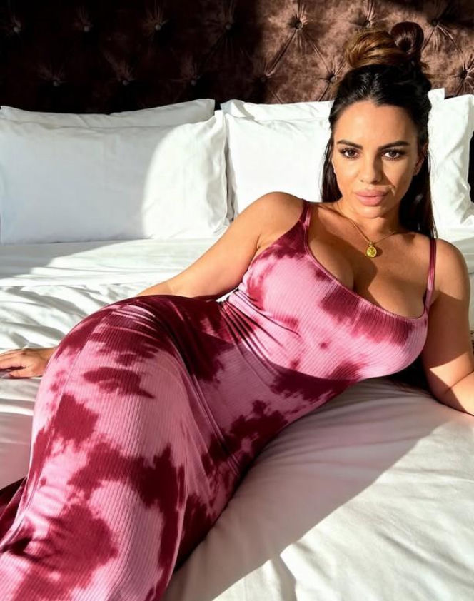 Gwiazda porno Raissa Bellini