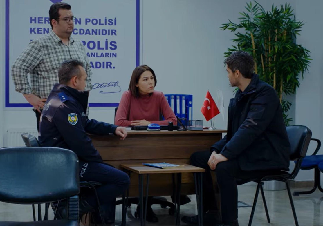 Dziedzictwo, odcinek 2021: Poyraz zawiera układ z policją. W tajemnicy przed Naną rusza na niebezpieczną akcję