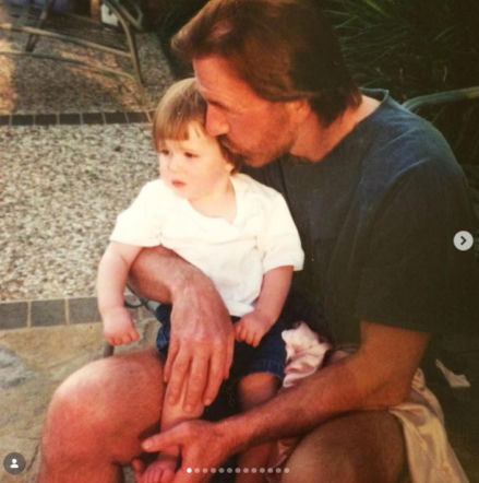 Chuck Norris i Greta Norris