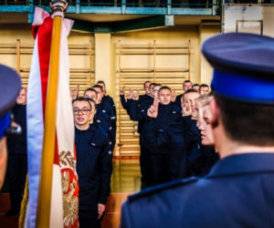 Łódź: Ślubowanie nowych policjantów. Zobacz zdjęcia! [GALERIA]