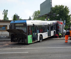 WYPADEK AUTOBUSU