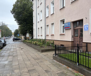 Brutalne zabójstwo w Koszalinie. W mieszkaniu znaleziono dwa ciała