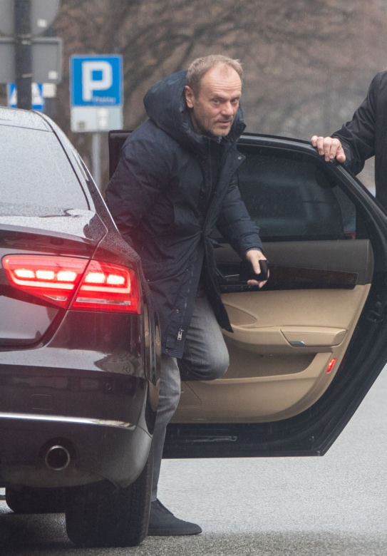 Tak na twarzy zmienił się Donald Tusk po chorobie