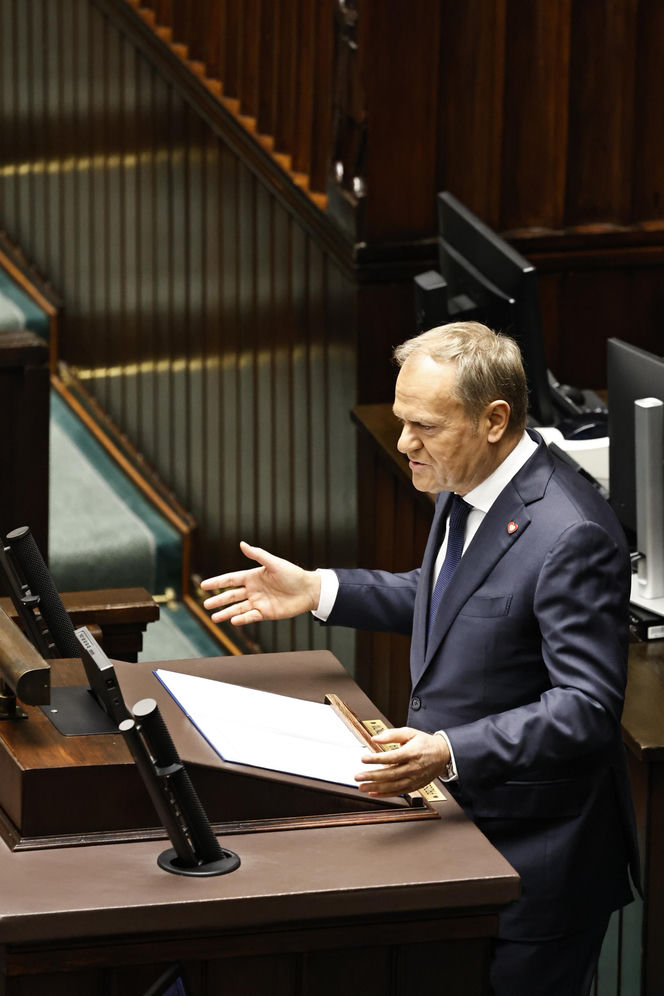 PILNE! Tusk ujawnia: dwóch Ukraińców współpracujących z Rosją stało za dywersją na kolei. „Celem była katastrofa”