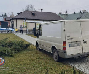 Pijak pędził bez koła po centrum