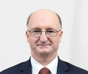 Minister ściągnie syna Kowalewskiego na pogrzeb 