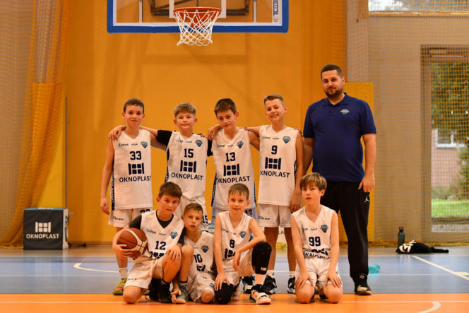 Oknoplast Basket w Stowarzyszeniu Krakowska Koszykówka Młodzieżowa