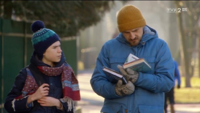 O mnie się nie martw 4 sezon odc. 5. Krzysiek (Paweł Domagała), Staś (Kacper Olszewski)