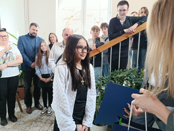 Rysowane malowane do szuflady