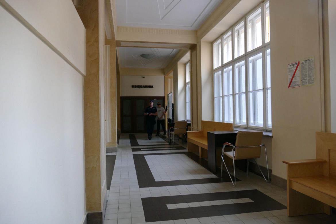 Chciał zabić brata, który sypiał z ich matką. „Poniosło chłopa. Nie mam żalu”