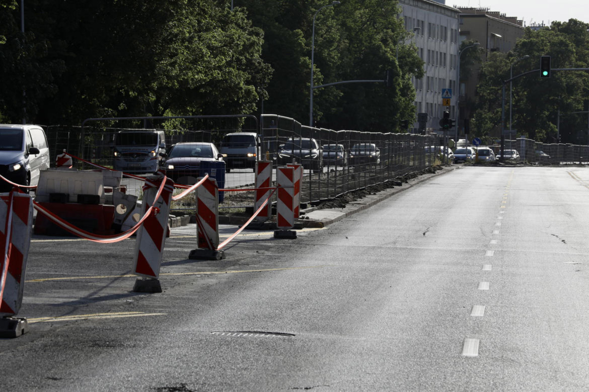 Zacznie się koszmar dla kierowców w Warszawie. Rusza budowa tramwaju do Wilanowa i kolektora na ścieki