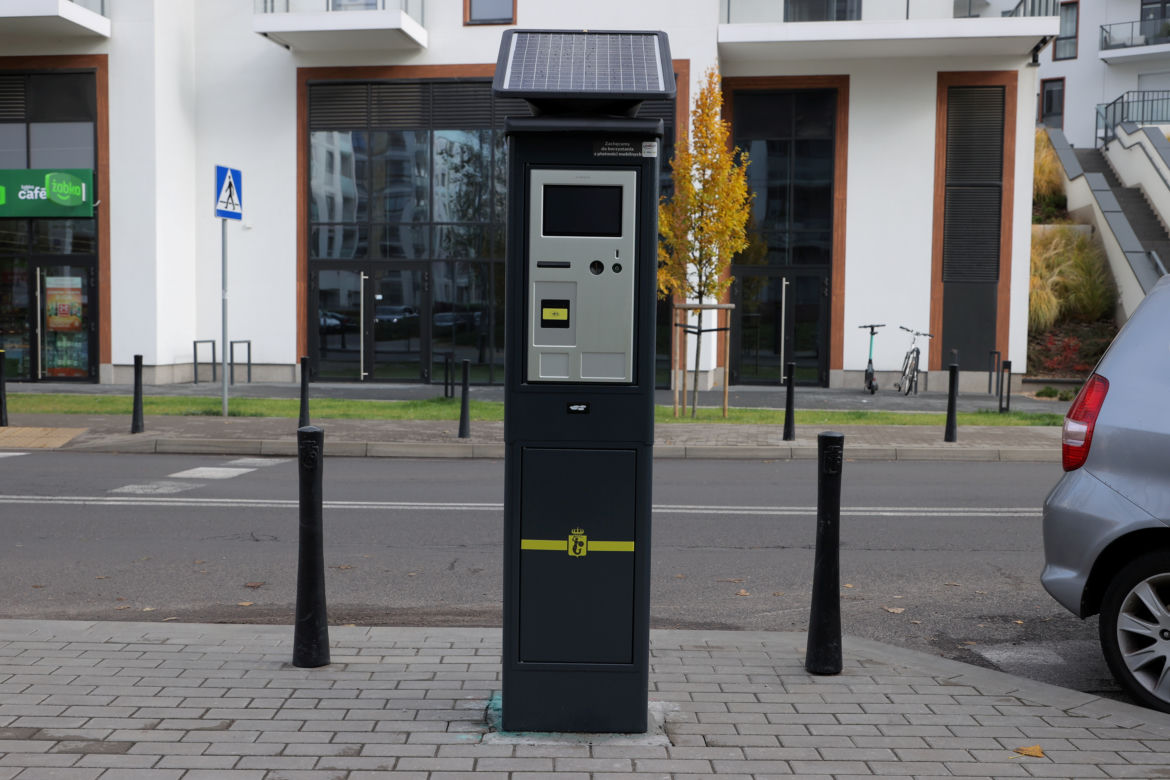 Nowa strefa płatnego parkowania na Mokotowie. Na których ulicach staną parkomaty?