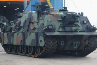 Wojsko Polskie wzmacnia logistykę. Nowe Herculesy dla floty Abramsów