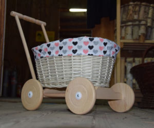 Rudnik nad Sanem. Tutaj powstają wielkanocne koszyki! [ZDJĘCIA]