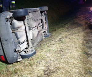 Płock: ZABIŁ psa i uciekł! Dlaczego zostawił swój samochód? [ZDJĘCIA]