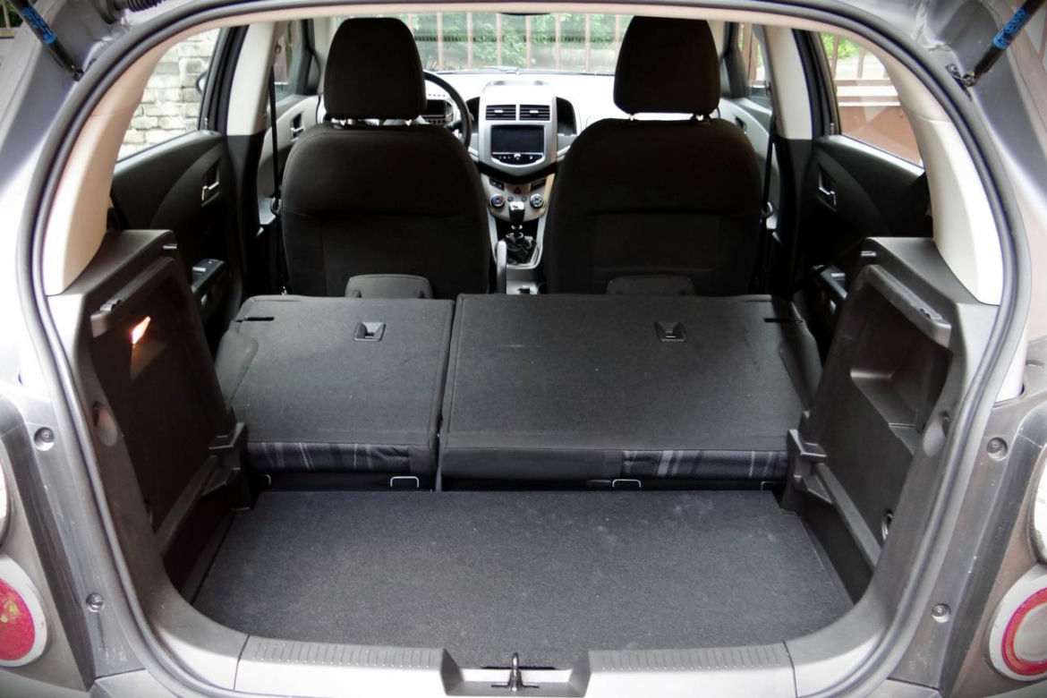 Chevrolet Aveo 5d 2013