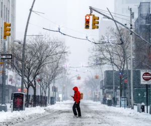 Rekordowe mrozy i śnieg w USA. Dziesiątki stanów dotkniętych burzą