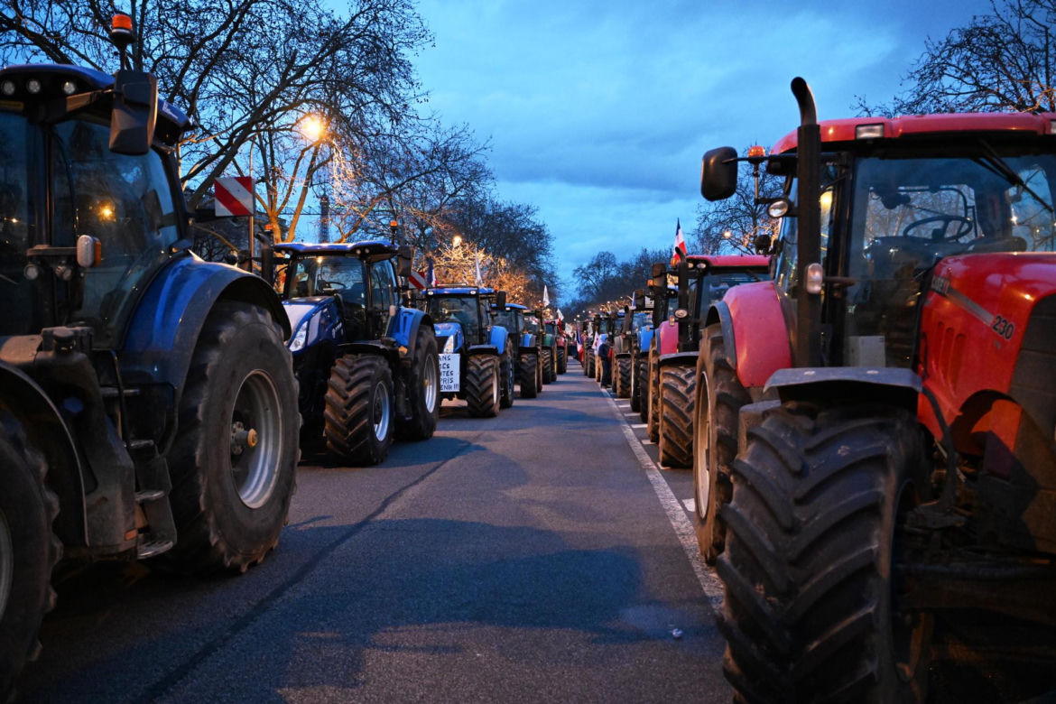 Protestyrolników w Paryżu