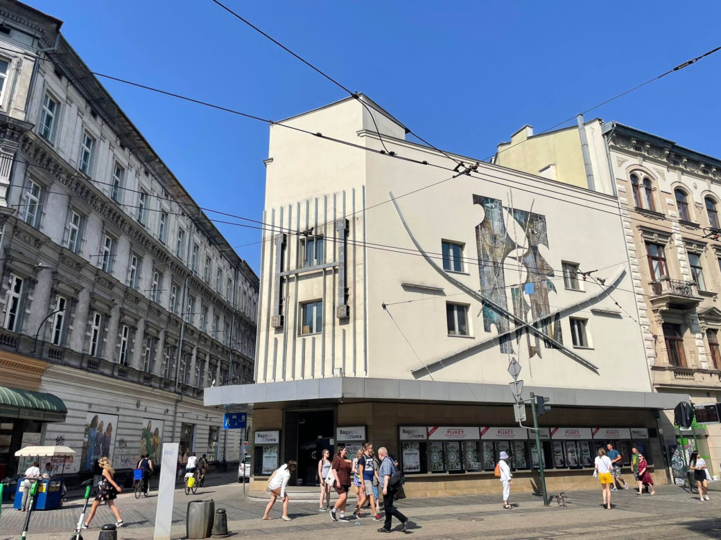 Teatr Bagatela bez reklamy