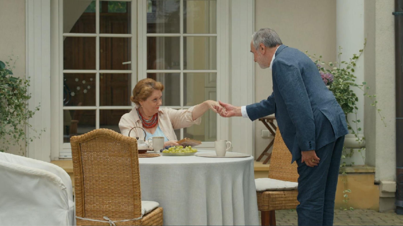 Barwy szczęścia, odcinek 3129. Józefina (Elżbieta Jarosik), Andrzej (Leon Charewicz)