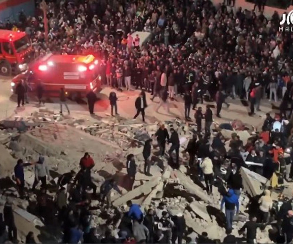 Co najmniej 19 osób zginęło, a 16 zostało rannych w wyniku zawalenia się dwóch czteropiętrowych budynków w Fezie, mieście w północnym Maroku