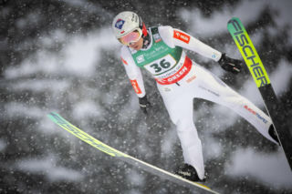 Igrzyska Olimpijskie 2026 - skoki narciarskie. Kiedy skaczą Polacy? Terminarz, daty, godziny