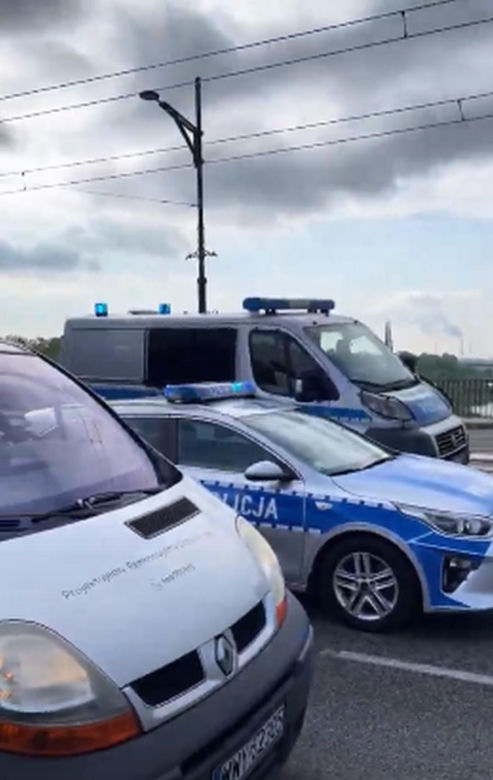 Warszawa. Aktywiści zablokowali most Poniatowskiego