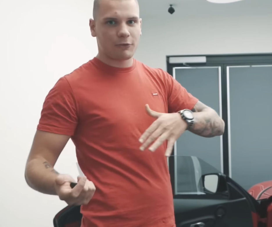 Budda szybko stał się numerem 1!