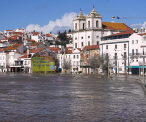 Zalana Portugalia wybrała prezydenta! Wybory mimo katalizmu