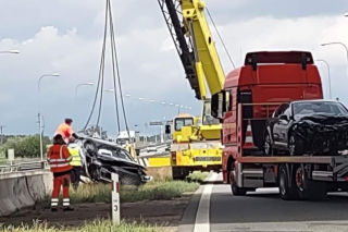 Koszmarny wypadek na S8. W akcji śmigłowiec LPR, jednej osoby nie udało się uratować [FOTO]