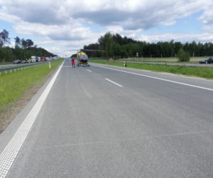 Wypadek na S8 pod Wyszkowem! Potężne zderzenie ciężarówek, busa i osobówki! Na miejscu śmigłowiec (ZDJĘCIA]
