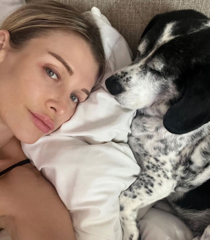 Joanna Krupa z psem