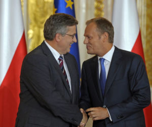 Komorowski odebrał uchwałę PKW